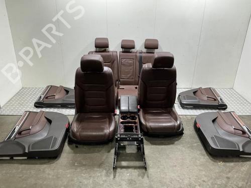seats-set-vw-touareg-7p5-7p6-2010-2011-2012-2013-2014-2015-2016-2017-2018-40422352 main image