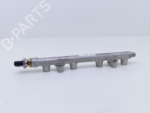 Used Injection rail Injection rail VW GOLF VII (5G1, BQ1, BE1, BE2) 1.5 TSI (150 hp) 40412195 40412195