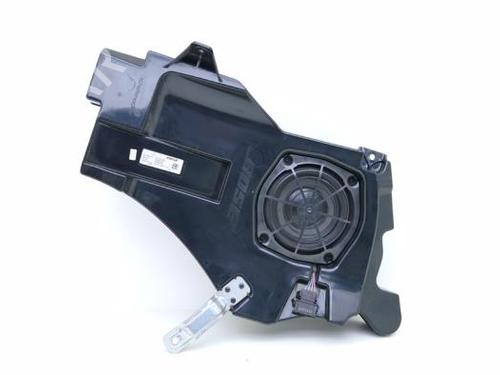 speaker-audi-a3-sportback-8pa-2004-2005-2006-2007-2008-2009-2010-2011-2012-2013-2014-2015-40414935 main image