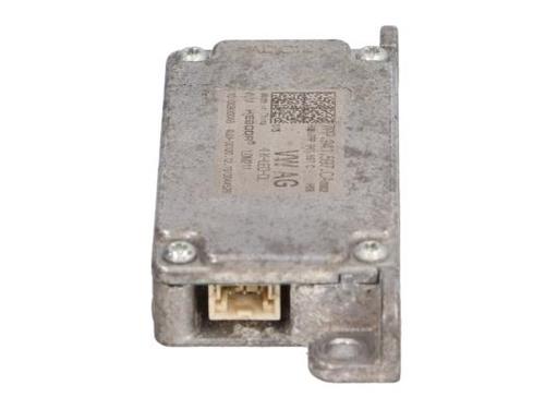 lights-ecu-vw-golf-vii-5g1-bq1-be1-be2-2012-2013-2014-2015-2016-2017-2018-2019-2020-2021-40400201 main image