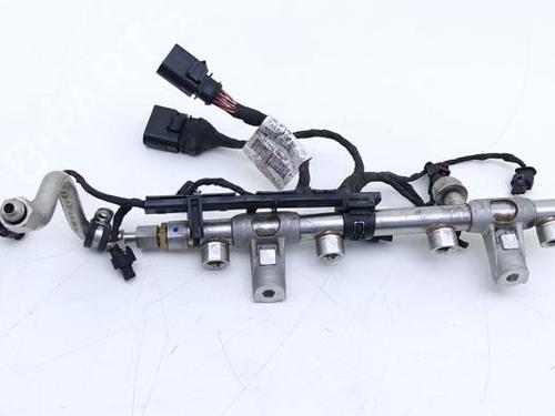 Used Injection rail Injection rail VW PASSAT B8 (3G2, CB2) 1.4 TSI (150 hp) 40422365 40422365