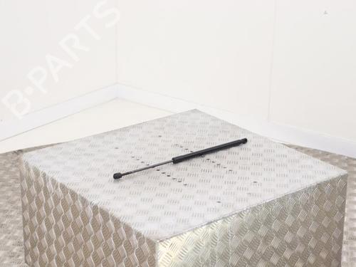 tailgate-lift-support-volvo-v60-i-155-2010-2011-2012-2013-2014-2015-2016-2017-2018-40475154 main image