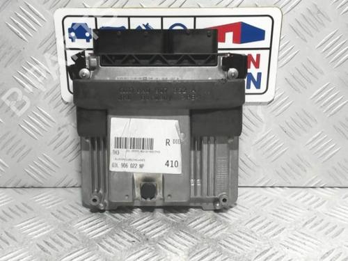 electronic-module-audi-a5-convertible-8f7-2009-2010-2011-2012-2013-2014-2015-2016-2017-40377455 main image