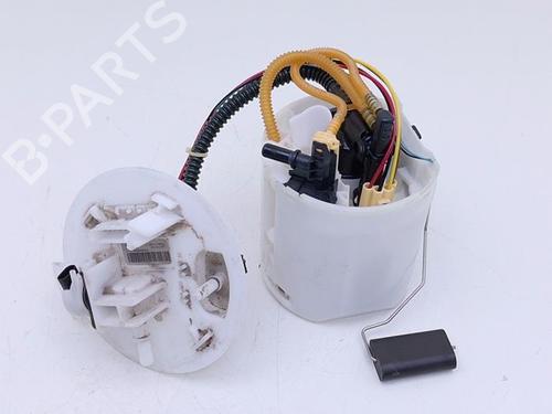 Used Fuel pump Fuel pump MERCEDES-BENZ A-CLASS (W177) AMG A 35 4-matic (177.051) (306 hp) 40480257 40480257