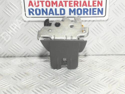 tailgate-lock-audi-a4-b9-avant-8w5-8wd-2015-40357648 main image