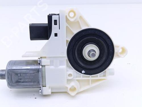 electronic-module-tesla-model-y-5yjy-2019-40415479 main image