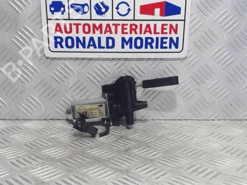 Used Electronic module Electronic module VW PHAETON (3D1, 3D2, 3D3, 3D4, 3D6, 3D7, 3D8, 3D9) 3.2 V6 (241 hp) 40362905 40362905
