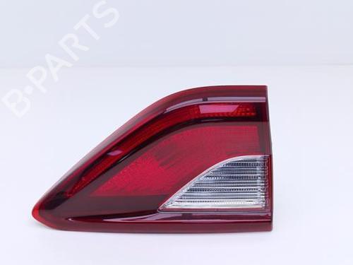 left-taillight-kia-stonic-yb-2017-40417198 main image