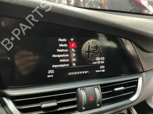 Interior roof light ALFA ROMEO GIULIA (952_) 2.2 D (952AEM250, 952AEA250) | BP40423250I8 - Image 27