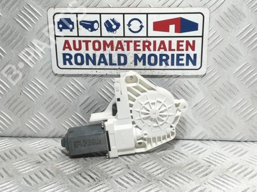 Used Electronic module Electronic module AUDI A4 B8 Avant (8K5) 1.8 TFSI (170 hp) 40431056 40431056
