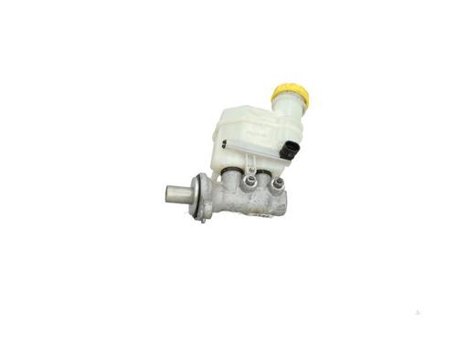 brake-master-cylinder-ford-ka-ru8-2008-2009-2010-2011-2012-2013-2014-2015-2016-40406198 main image