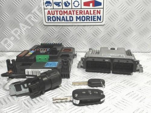 Used Engine control unit (ECU) Engine control unit (ECU) CITROËN C4 CACTUS 1.6 BlueHDi 100 (99 hp) 40471124 40471124