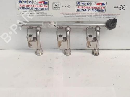 Injection rail FORD FOCUS III 1.0 EcoBoost | BP40378127M98 - Image 1