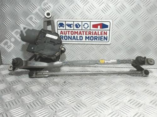 front-wipers-mechanism-audi-a4-b9-avant-8w5-8wd-2015-40372300 main image