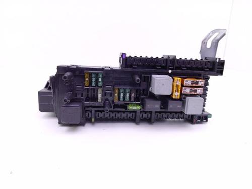 Used Fuse box Fuse box MERCEDES-BENZ C-CLASS (W204) C 220 CDI (204.002) (170 hp) 40372462 40372462