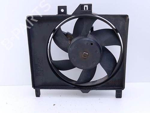 Used Radiator fan Radiator fan SMART ROADSTER Coupe (452) 0.7 (452.334) (82 hp) 40418558 40418558