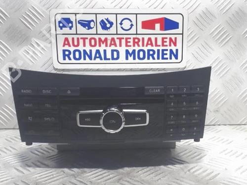 radio-mercedes-benz-e-class-t-model-s212-2009-2010-2011-2012-2013-2014-2015-2016-40362341 main image