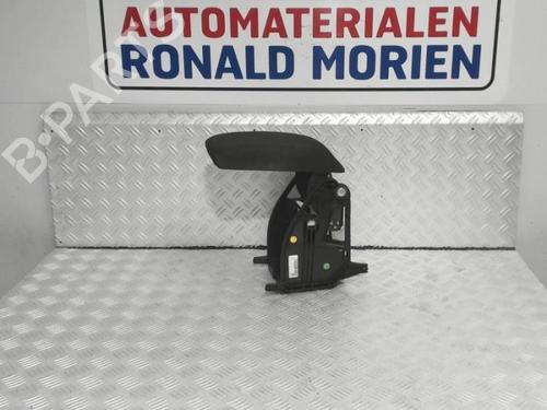 armrest-center-console-skoda-octavia-iii-combi-5e5-5e6-2012-2013-2014-2015-2016-2017-2018-2019-2020-40363253 main image