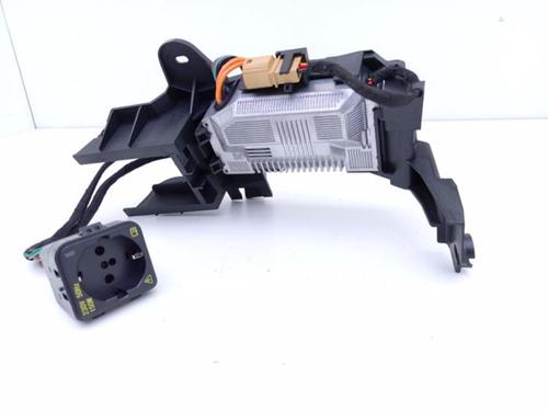 Used Electronic module Electronic module CUPRA FORMENTOR (KM7, KMP) 1.4 e-Hybrid VZ (245 hp) 40480516 40480516