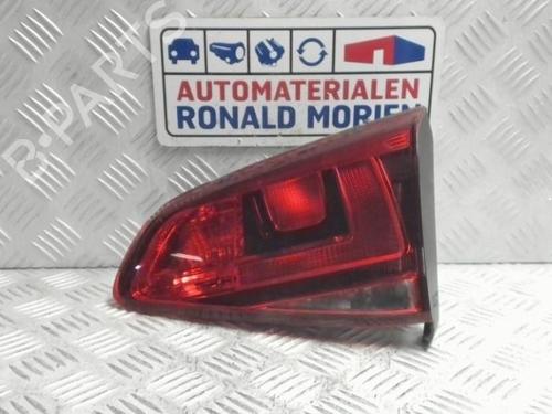 right-taillight-vw-golf-vii-5g1-bq1-be1-be2-2012-2013-2014-2015-2016-2017-2018-2019-2020-2021-40358219 main image
