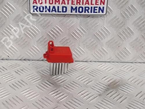 heater-resistor-audi-a3-8l1-1996-1997-1998-1999-2000-2001-2002-2003-2004-2005-2006-40381370 main image