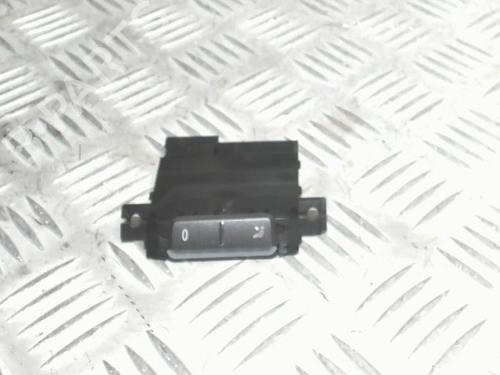 Switch VW PHAETON (3D1, 3D2, 3D3, 3D4, 3D6, 3D7, 3D8, 3D9) 4.2 V8 4motion | BP40361463I30 - Image 1
