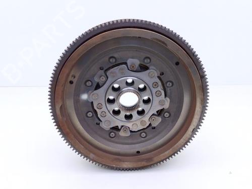 flywheel-audi-q3-8ub-8ug-2011-2012-2013-2014-2015-2016-2017-2018-2019-2020-40413562 main image