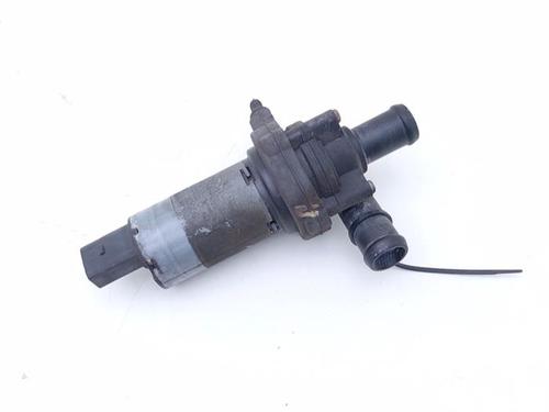Used Auxiliary water pump Auxiliary water pump VW LT 28-35 II Bus (2DB, 2DE, 2DK) 2.5 TDI (83 hp) 40471215 40471215