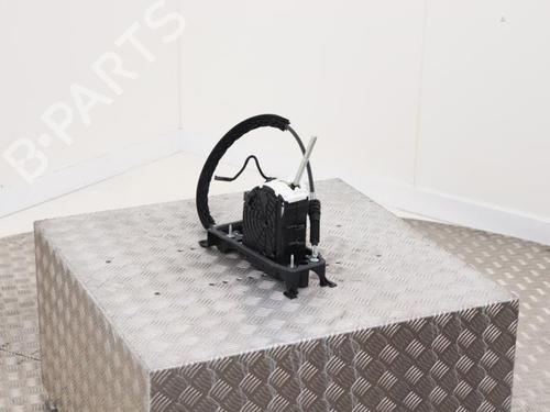 Gear lever VW TOURAN (5T1) 2.0 TDI | BP40403819M90 - Image 3
