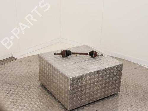 Used Left front driveshaft Left front driveshaft OPEL ASTRA K (B16) 1.4 Turbo (68) (150 hp) 40411980 40411980