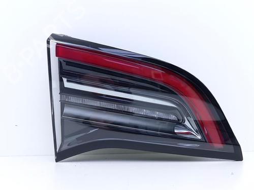 Used Left taillight Left taillight TESLA MODEL 3 (5YJ3) EV (283 hp) 40426079 40426079