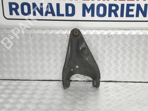 right-front-suspension-arm-dacia-sandero-ii-2012-40385797 main image