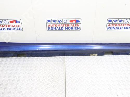 right-sideskirt-bmw-3-e90-2004-2005-2006-2007-2008-2009-2010-2011-2012-40477462 main image