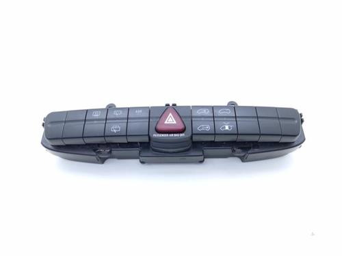 Used Warning switch Warning switch MERCEDES-BENZ VIANO (W639) CDI 2.2 (639.711, 639.713, 639.811, 639.813, 639.815) (150 hp) 40361266 40361266