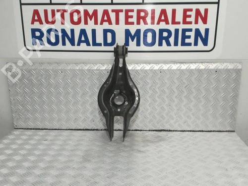 Used Left rear suspension arm Left rear suspension arm BMW 3 Touring (F31) 318 i (136 hp) 40468406 40468406