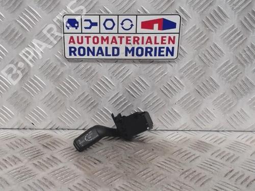 switch-audi-a8-d3-4e2-4e8-2002-2003-2004-2005-2006-2007-2008-2009-2010-40359798 main image