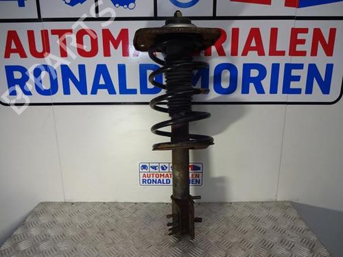 Used Right front shock absorber Right front shock absorber FIAT SCUDO Van (220_) 2.0 JTD (94 hp) 40365060 40365060