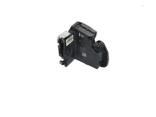 front-left-lock-opel-astra-k-b16-2015-2016-2017-2018-2019-2020-2021-2022-40404179 main image