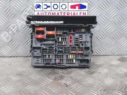 fuse-box-bmw-1-e81-2006-2007-2008-2009-2010-2011-2012-40471392 main image