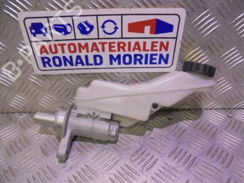 Used Brake master cylinder Brake master cylinder BMW i3 (I01) Electric (170 hp) 40470387 40470387