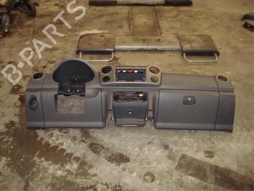dashboard-vw-amarok-2ha-2hb-s1b-s6b-s7a-s7b-agd-2010-40468465 main image