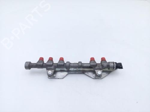 Injection rail OPEL CORSA D (S07) 1.3 CDTI (L08, L68) | BP40376229M98 - Image 2