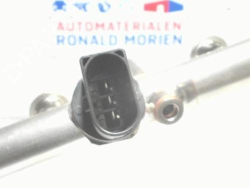 Injection rail VW SCIROCCO III (137, 138) 2.0 TSI | BP40376302M98 - Image 3