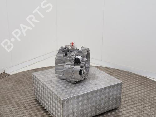 gearbox-vw-multivan-t7-stm-stn-2021-40425439 main image