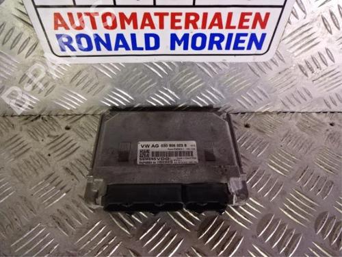 engine-control-unit-ecu-vw-fox-hatchback-5z1-5z3-5z4-2003-2004-2005-2006-2007-2008-2009-2010-2011-2012-2013-2014-2015-40370752 main image