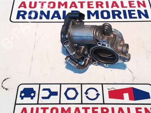 Used Throttle body Throttle body VW GOLF VII (5G1, BQ1, BE1, BE2) 1.6 TDI (105 hp) 40377802 40377802