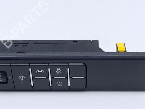 switch-kia-ceed-sportswagon-cd-2018-40413202 main image