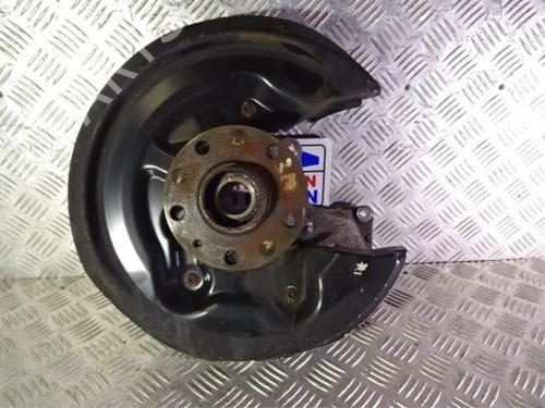 Used Right rear steering knuckle Right rear steering knuckle VW PASSAT B6 Variant (3C5) 3.2 FSI 4motion (250 hp) 40473175 40473175
