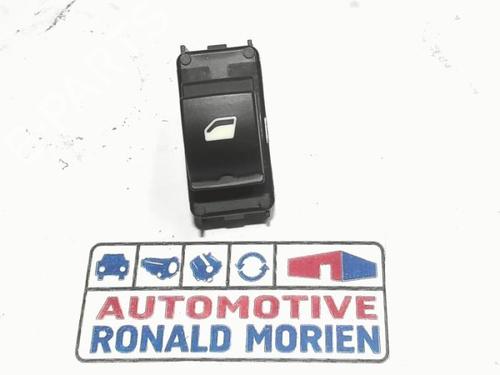 switch-opel-corsa-f-p2jo-2019-40387122 main image