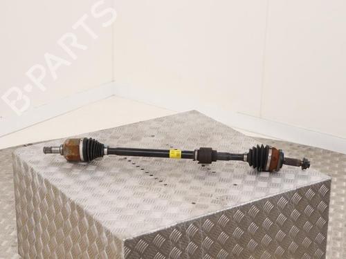 Used Right front driveshaft Right front driveshaft KIA STONIC (YB) 1.0 T-GDi Eco-Dynamics+ (101 hp) 40476038 40476038